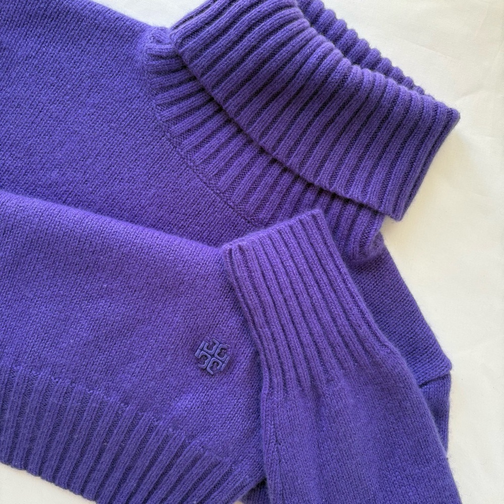 Tory Sport Cashmere Turtleneck Sweater Size Medium